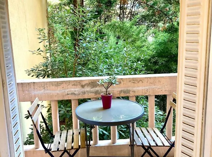 Maison Otto * Μεντόν